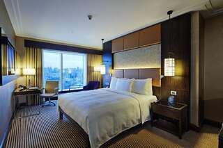 Отель Hilton Baku Баку Номер с кроватью размера «king-size»-2