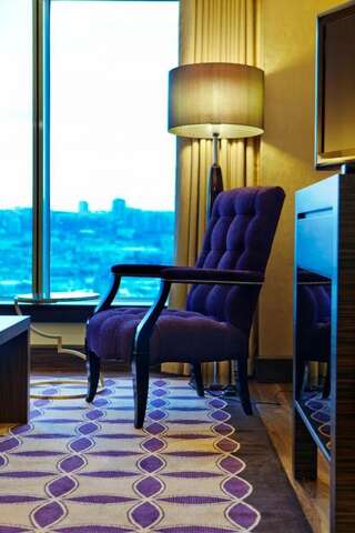 Отель Hilton Baku Баку Номер с кроватью размера «king-size»-8